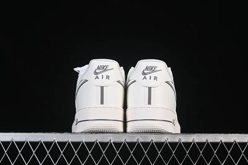 All categories Nk Air Force 1 Air Force series Nk Air Force 1 Low Air Force low-top Nike Air Force 1'07 Low Air Force 1 low-top casual sneakers IB7677-101